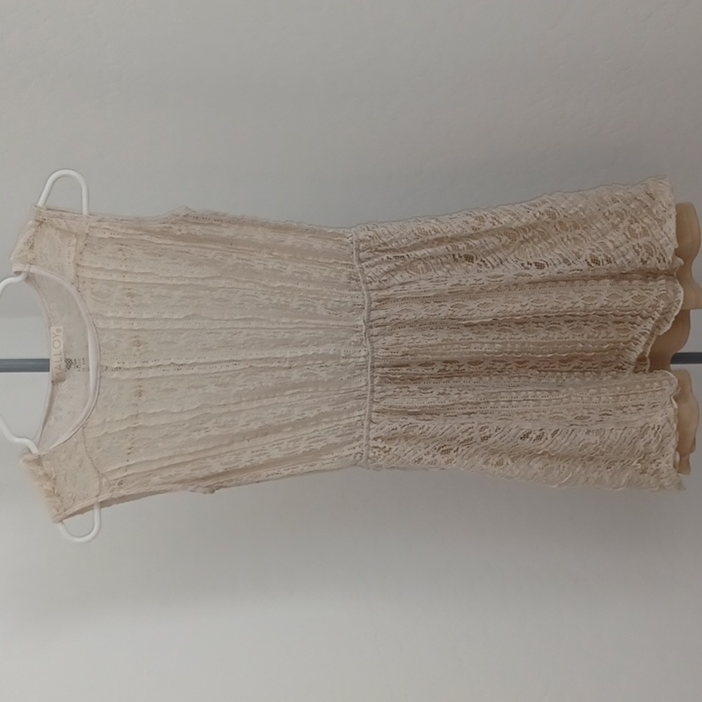 Malloy Lace Dress
